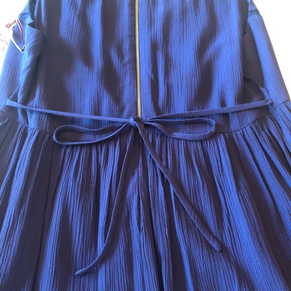 🆕{Princess by Vera Wang} Embroidery Floral Pleated Sleeveless Dress - Picture 7 of 7